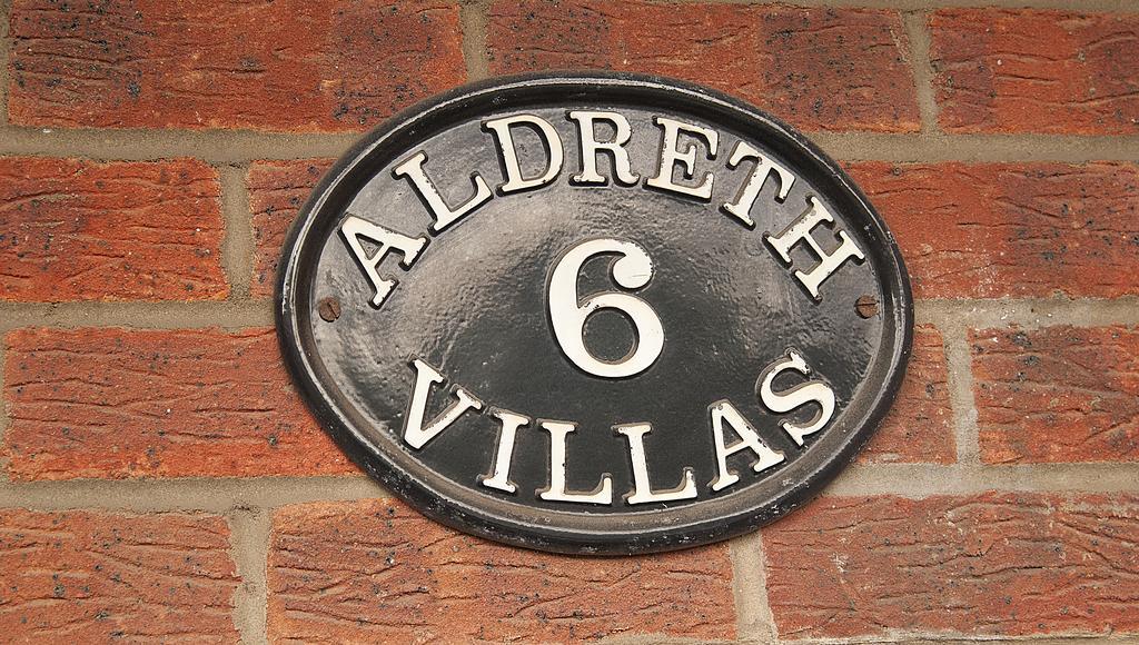 Grayz Townhouse - Free Onsite Parking For 2 Cars Villa Lincoln Room photo