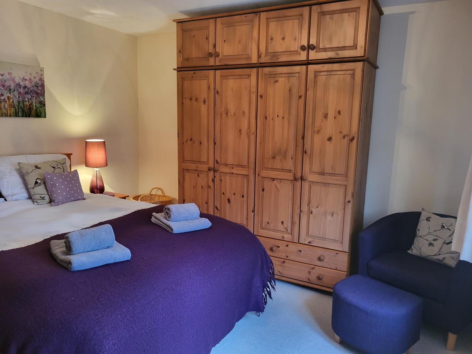 Grayz Townhouse - Free Onsite Parking For 2 Cars Villa Lincoln Exterior photo