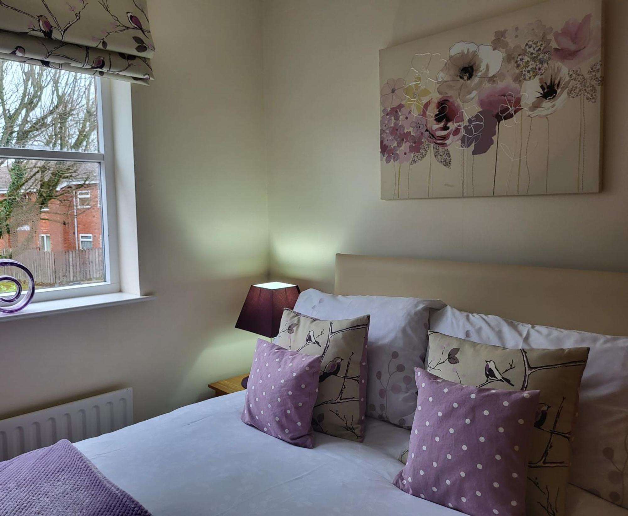 Grayz Townhouse - Free Onsite Parking For 2 Cars Villa Lincoln Exterior photo